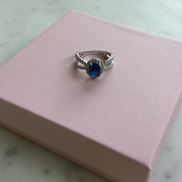 Sale $18 Firm! Sterling Silver Sapphire Cz & ClearCz Ring - Picture 15 of 16